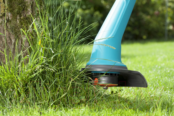 Изображение товара Триммер электрический Gardena SmallCut 300/23 (09805-20)