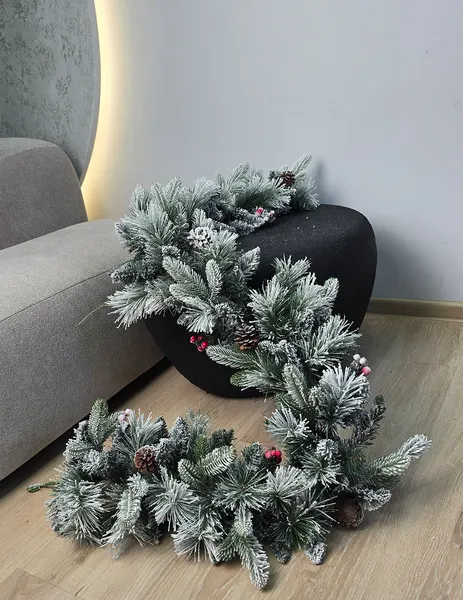 Изображение товара Гирлянда еловая GrandSiti Берта / 101-150 (1.8м)