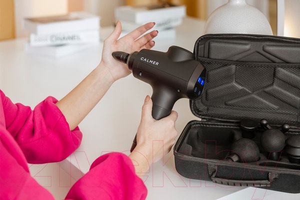 Изображение товара Массажный пистолет Calmer Knook Plus K3 (черный)