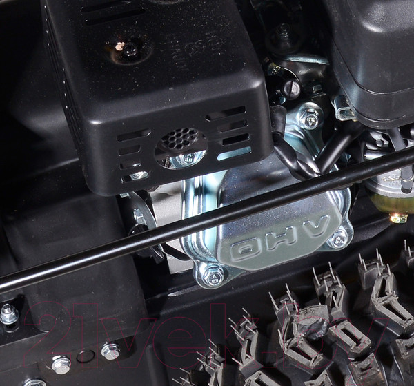 Изображение товара Снегоуборщик бензиновый Huter SGC 4000L (70/7/22)