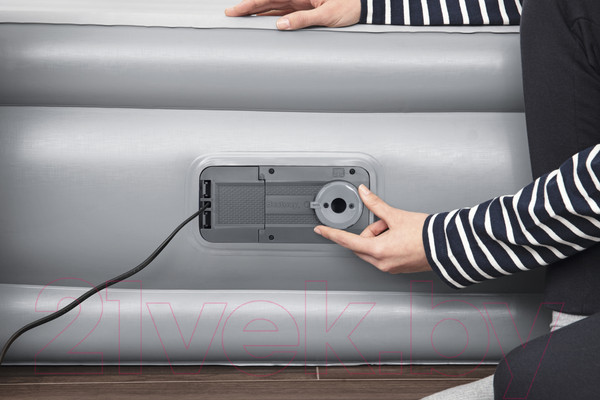 Изображение товара Надувная кровать Bestway Tritech Fullsleep Wingback / 67620 (233х196х80)