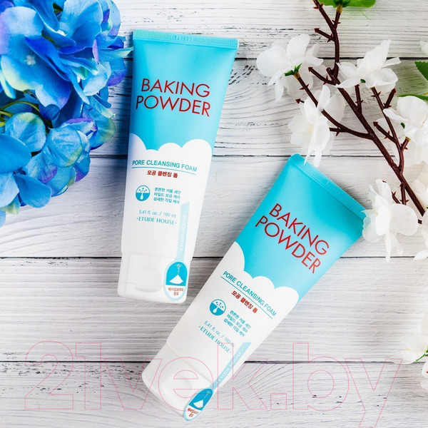 Изображение товара Пенка для умывания Etude House Baking Powder Pore Cleansing Foam (160мл)