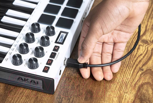 Изображение товара MIDI-клавиатура Akai Pro MPK Mini White MK3