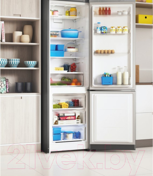 Изображение товара Холодильник с морозильником Indesit ITS 5200 X