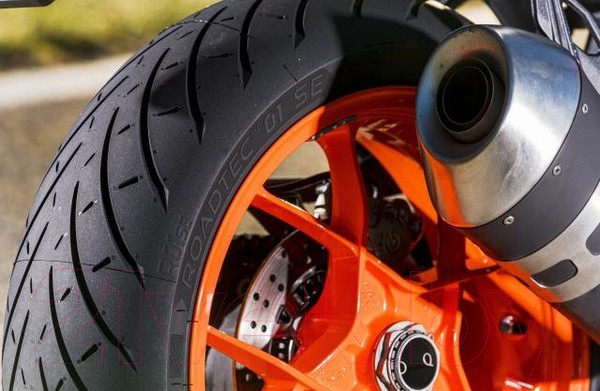 Изображение товара Мотошина задняя Metzeler Roadtec 01 SE 190/50R17 73W TL