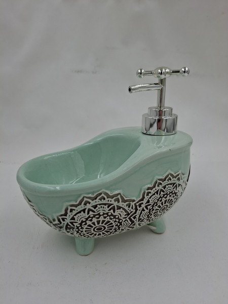 Изображение товара Дозатор для жидкого мыла DomiNado H01