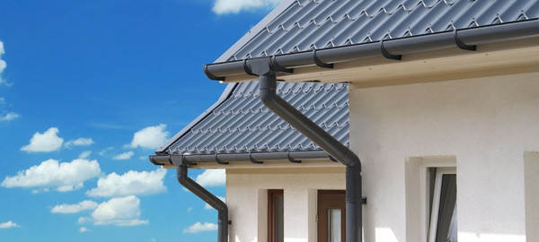 Изображение товара Колено трубы водосточной Ruplast RAL 7024 (серый графит)