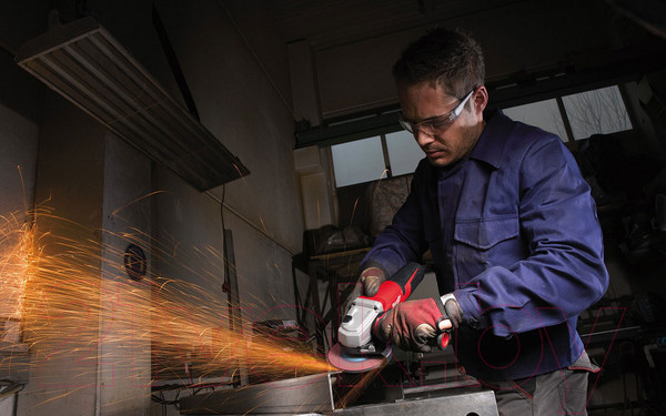 Изображение товара Угловая шлифовальная машина Milwaukee AGV 15-125 XE / 4933428127