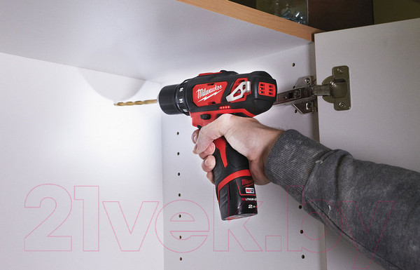 Изображение товара Аккумуляторная дрель-шуруповерт Milwaukee M12BDD-0 / 4933441930