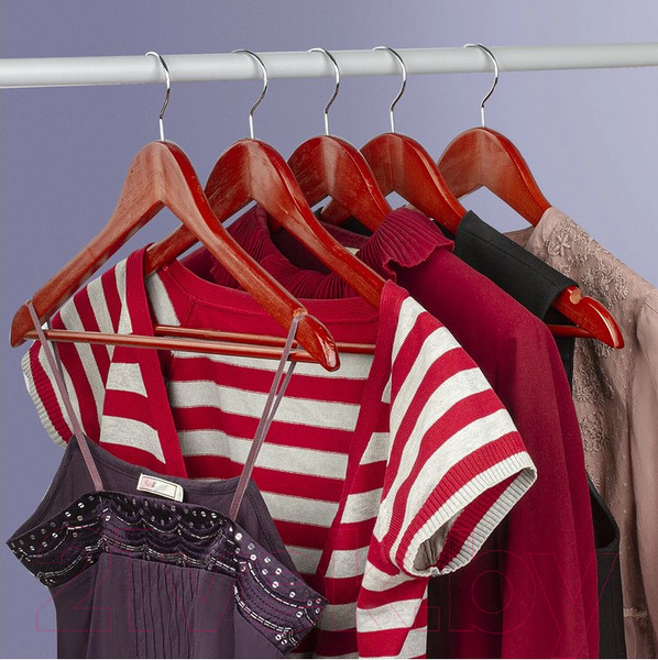 Изображение товара Набор деревянных вешалок-плечиков Brabix Стандарт р.48-50 / 601161 (5шт, вишня)