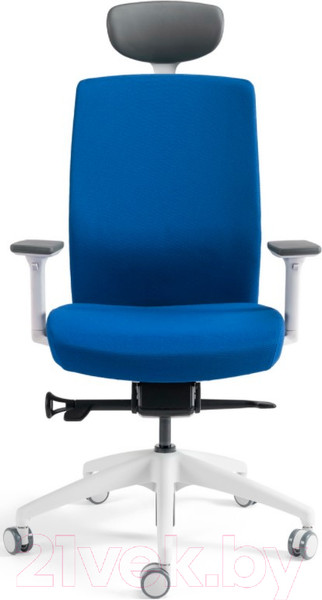 Изображение товара Кресло офисное Bestuhl J2 White Pl с подголовником и подлокотником (голубая ткань)