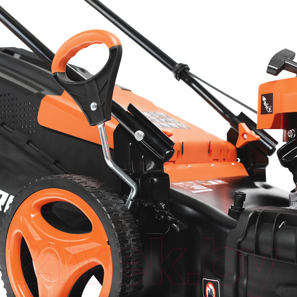 Изображение товара Газонокосилка бензиновая PATRIOT PT 46