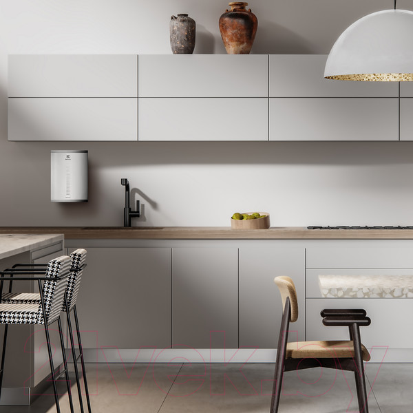 Изображение товара Накопительный водонагреватель Electrolux EWH 10 Genie ECO O