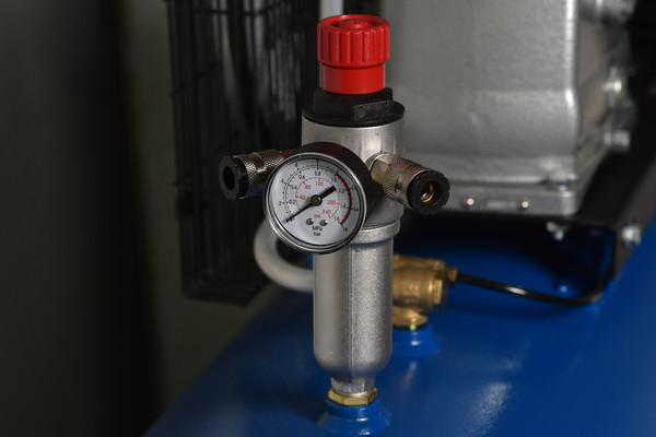 Изображение товара Воздушный компрессор Remeza СБ4/С-200.LB30А