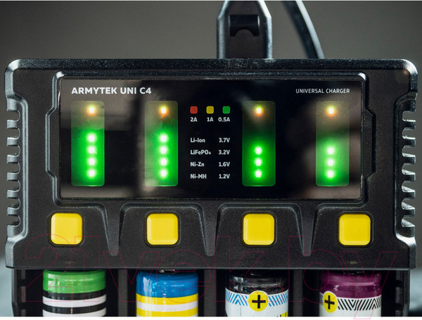 Изображение товара Зарядное устройство для аккумуляторов Armytek Uni C4 Plug Type C (A04501C)