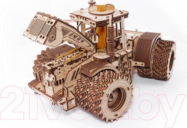 Изображение товара Трактор игрушечный EWA Кировец К-7М