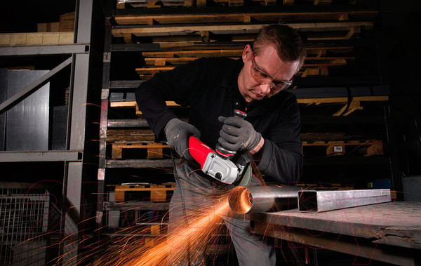 Изображение товара Угловая шлифовальная машина Milwaukee AGV 12-125 X / 4933428085