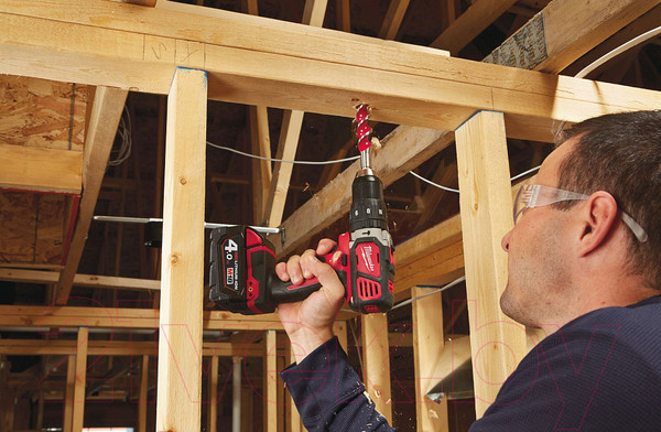 Изображение товара Аккумуляторная дрель-шуруповерт Milwaukee M18 BPD-0 / 4933443500