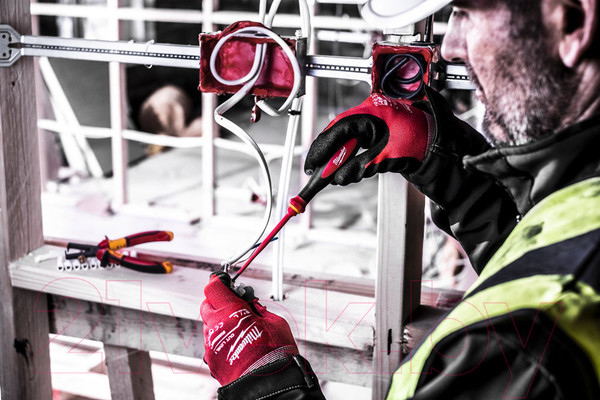 Изображение товара Отвертка Milwaukee 4932471447