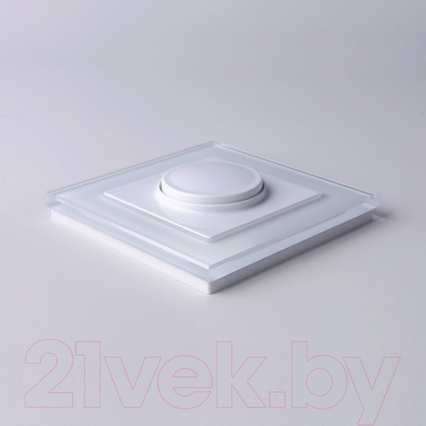 Изображение товара Рамка для выключателей и розеток Werkel W0011101 / a051192 (белый/стекло)