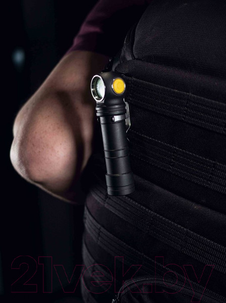 Изображение товара Фонарь Armytek Wizard C2 Pro Max Magnet USB / F06701C (черный/белый)