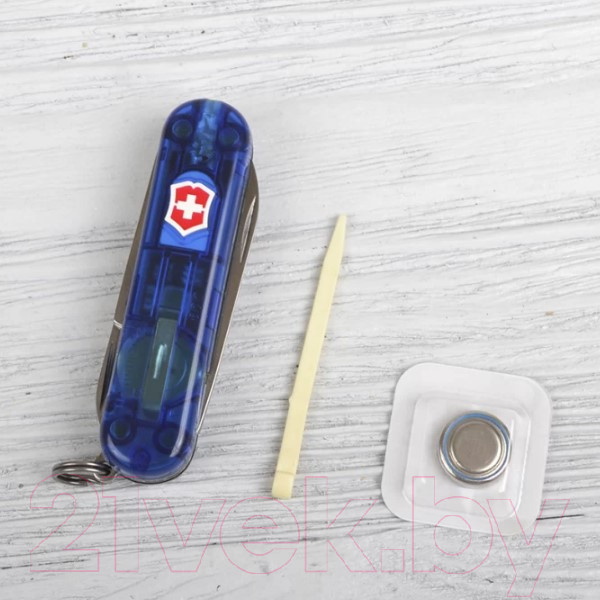 Изображение товара Нож туристический Victorinox Signature Lite 0.6226.T2