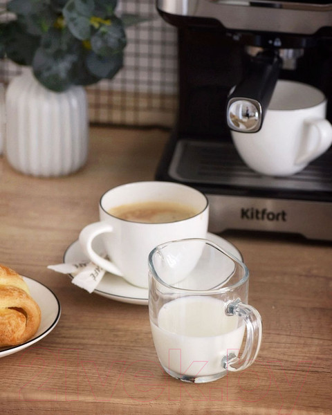 Изображение товара Кофеварка эспрессо Kitfort КТ-765