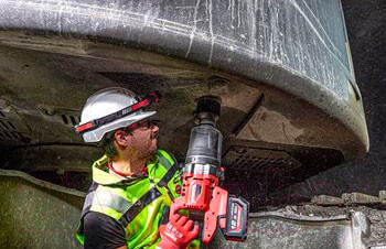 Изображение товара Аккумуляторный гайковерт Milwaukee M18 ONEFHIWF1DS-0C Fuel / 4933472071