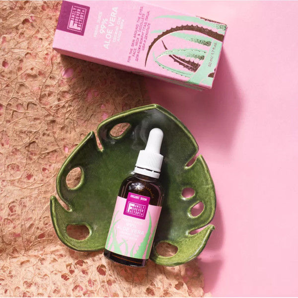 Изображение товара Сыворотка для лица Family Forever Factory Свежий сок алоэ вера для век лица шеи декольте (50мл)