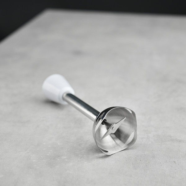 Изображение товара Блендер погружной Scarlett SC-HB42F84 (белый)