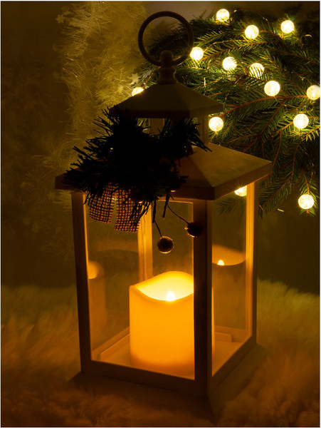 Изображение товара Световая фигурка Лючия Рождественский (белый)