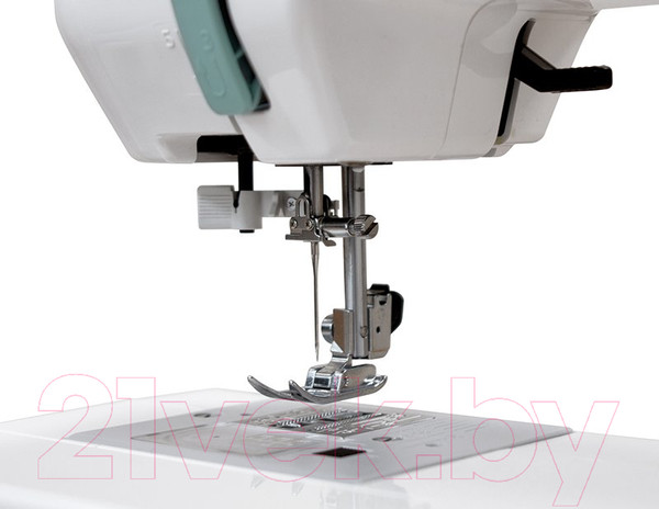 Изображение товара Швейная машина Janome HD6130