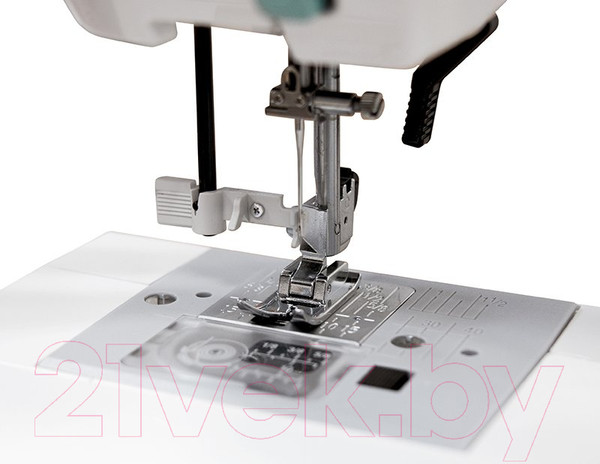 Изображение товара Швейная машина Janome HD6130