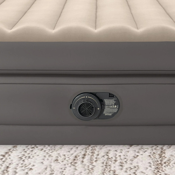 Изображение товара Надувная кровать Intex Queen Comfort Elevated 64164ND (152x203x51, встроенный электронный насос)