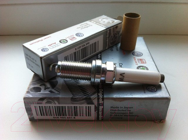 Изображение товара Свеча зажигания для авто Volkswagen 06K905601B