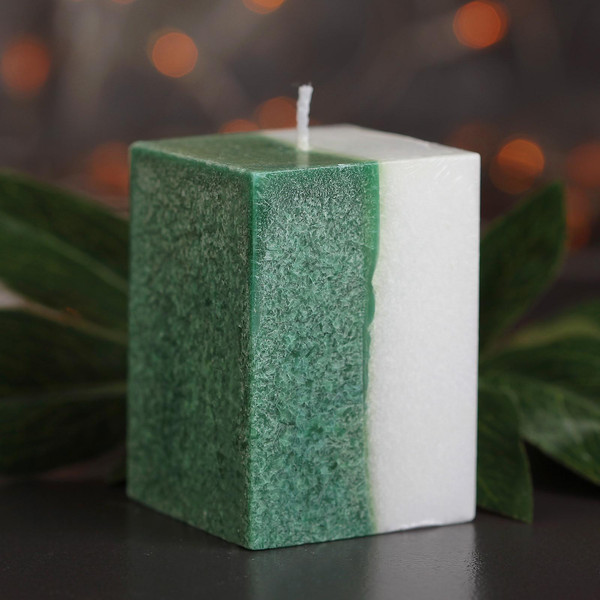 Изображение товара Свеча Богатство аромата Куб Кристаллический узор / 3680552 (хвойный)