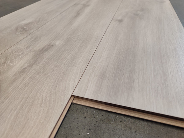 Изображение товара Ламинат Quick-Step Classic Кубинский дуб (CLH1655)