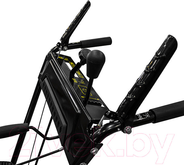 Изображение товара Снегоуборщик бензиновый Champion ST655