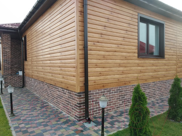 Изображение товара Декоративный камень бетонный Феодал Кирпич средневековый 05.10.Р