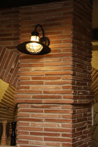 Изображение товара Декоративный камень бетонный Феодал Кирпич византийский 23.14.Р