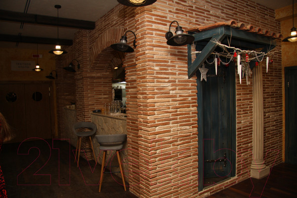 Изображение товара Декоративный камень бетонный Феодал Кирпич византийский 23.14.Р