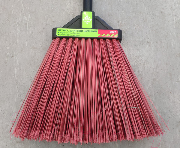 Изображение товара Щетка для пола БелЦентроМаш 2027-ч