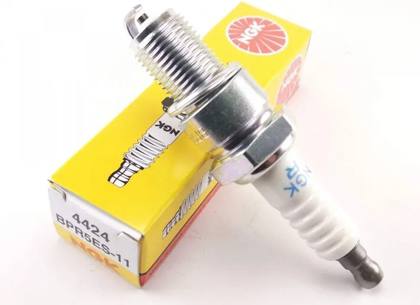 Изображение товара Свеча зажигания для авто NGK 4424 / BPR5ES-11