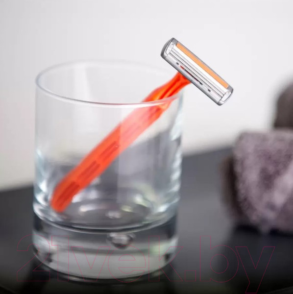 Изображение товара Набор бритвенных станков Bic 3 Sensitive (8шт)