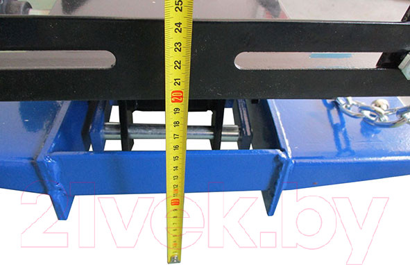 Изображение товара Подкатной домкрат AE&T T60302W (1т)
