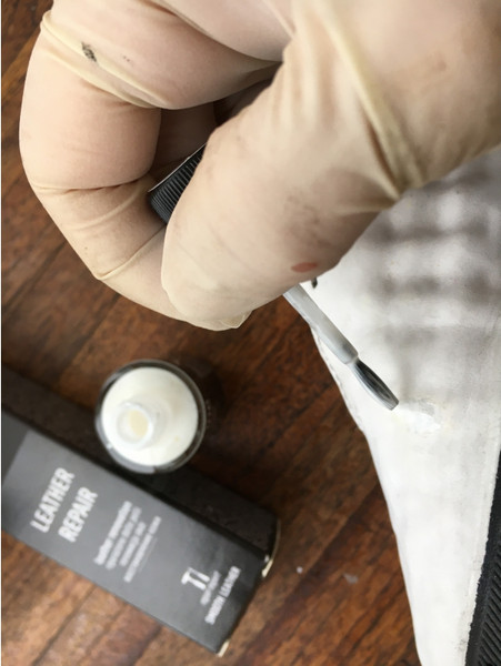 Изображение товара Корректор для обуви Coccine Leather Repair (10мл, зеленый)