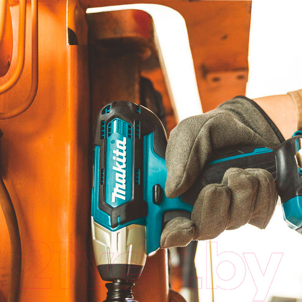 Изображение товара Профессиональный гайковерт Makita TW140DZ