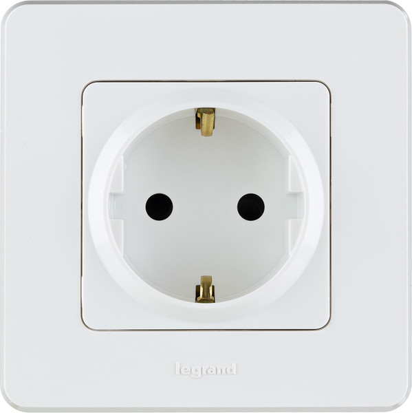 Розетка Legrand Inspiria 673730 (белый)
