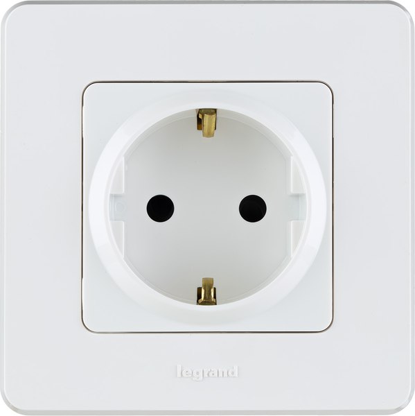 Изображение товара Рамка для выключателей и розеток Legrand Inspiria 673930 (белый)