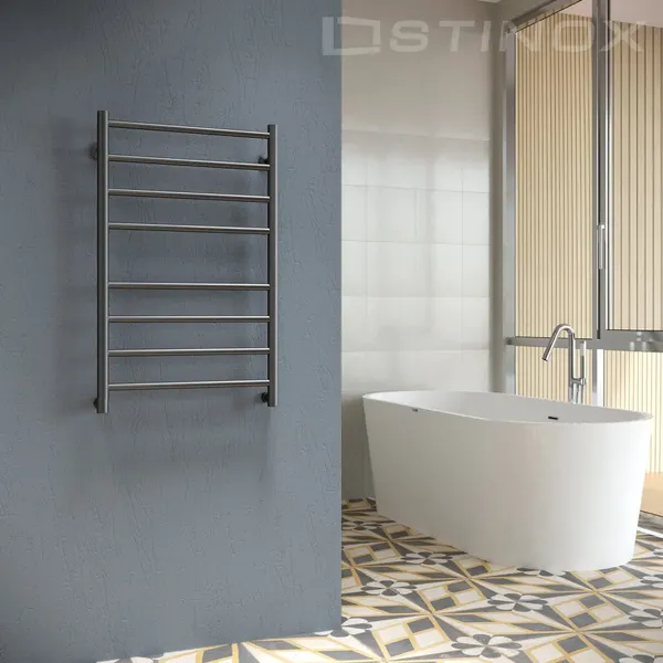 Изображение товара Полотенцесушитель водяной Stinox Toscana 50x80 / tos80 Ral 9005 (черный матовый)